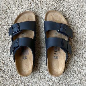 Arizona Birko-Flor Black Two Strap Sandals